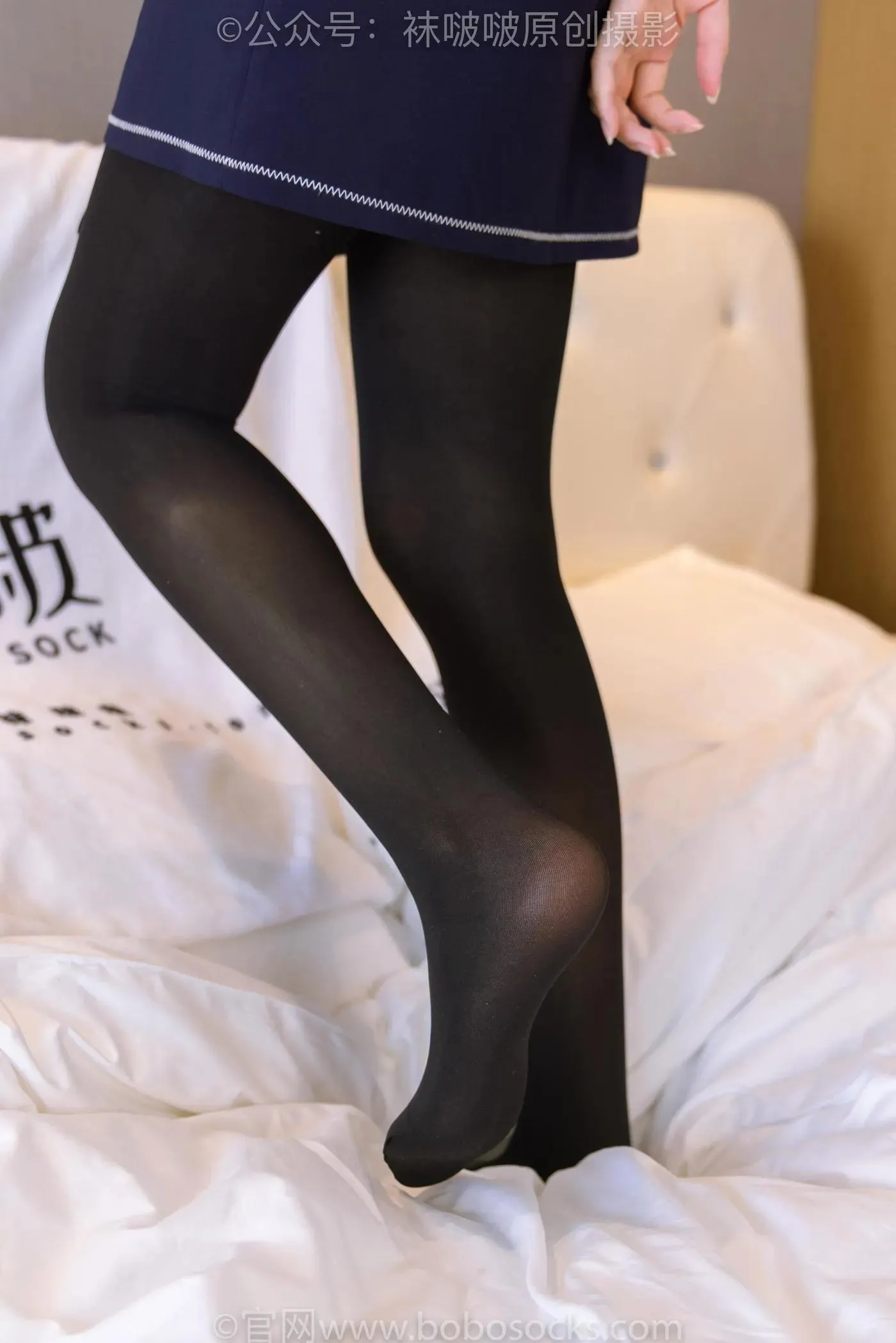 [BoBoSocks袜啵啵]NO.150 小甜豆-高跟鞋、厚黑丝 [140P]插图1